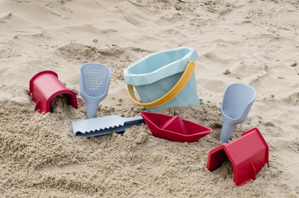 Gerecycleerd strandspeelgoed set